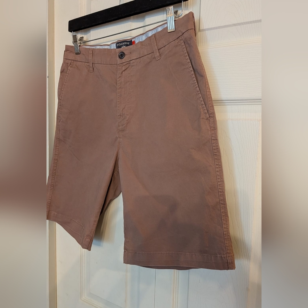 Dockers Dark Salmon Cargo Cotton Shorts, Size W 30 - Picture 13 of 15